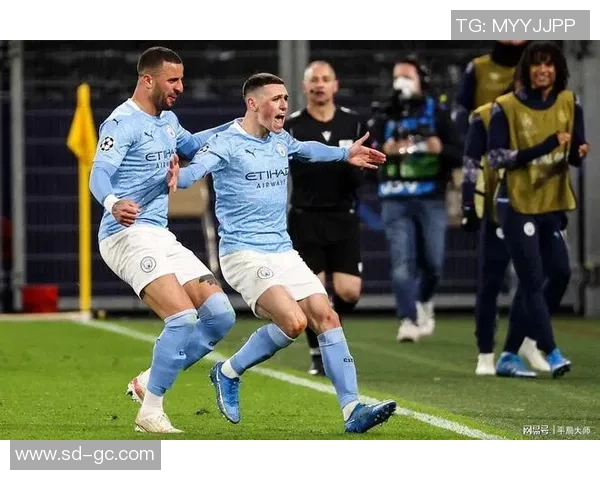 欧联杯精彩对决切尔西大胜曼城神扑引发争议判罚引爆全场激情